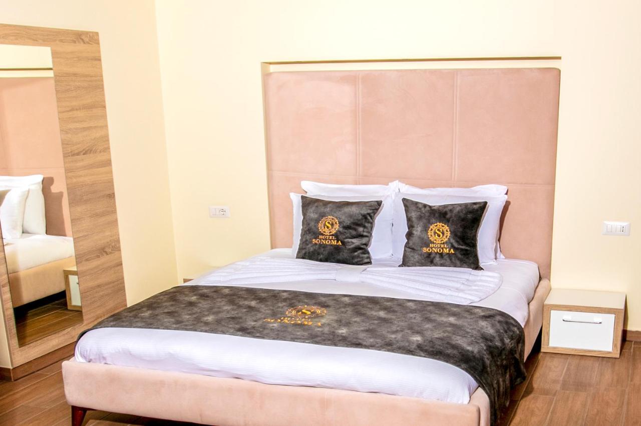 Hotel Sonoma Kosovo Polje Esterno foto